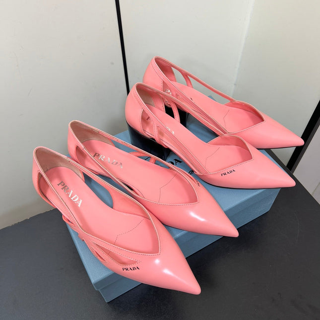 BRUSHED CUT-OUT BALLERINA FLAT IN SALMON PINK CALFSKIN