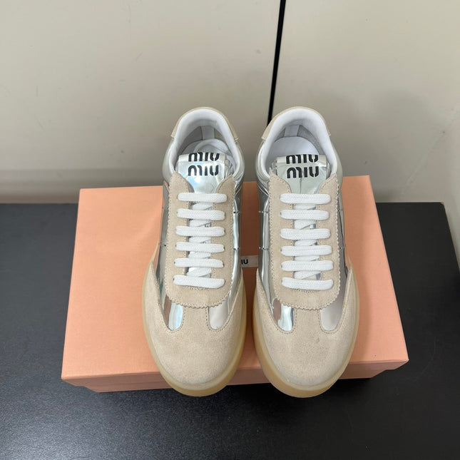 THICK-SOLED RETRO SNEAKERS IN SILVER METALLIC LAMBSKIN AND BEIGE SUEDE