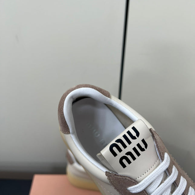 THICK-SOLED RETRO SNEAKERS IN CREAM LAMBSKIN AND PLASTER SUEDE