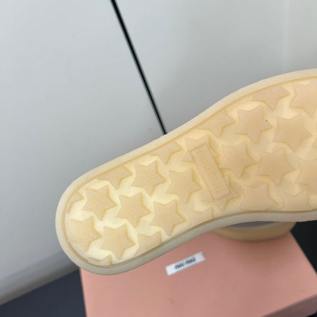 THICK-SOLED RETRO SNEAKERS IN PALE GRAY SMOOTH LAMBSKIN