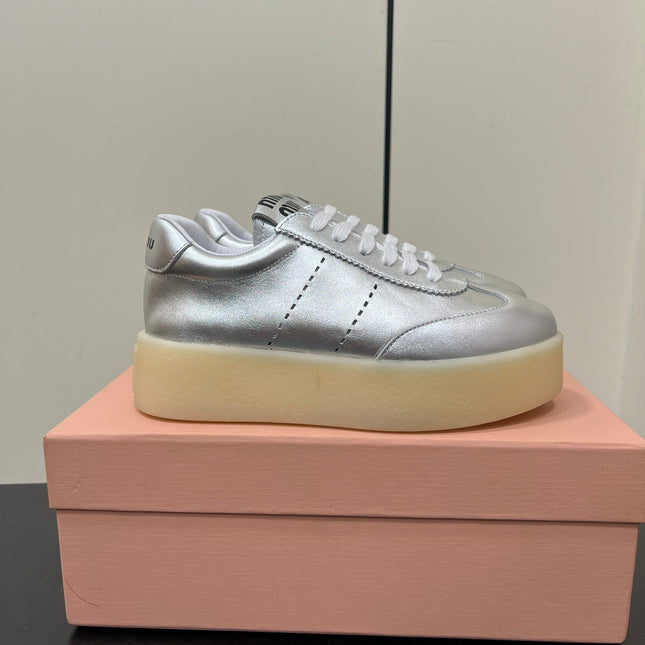 THICK-SOLED RETRO SNEAKERS IN SILVER METALLIC SMOOTH LAMBSKIN