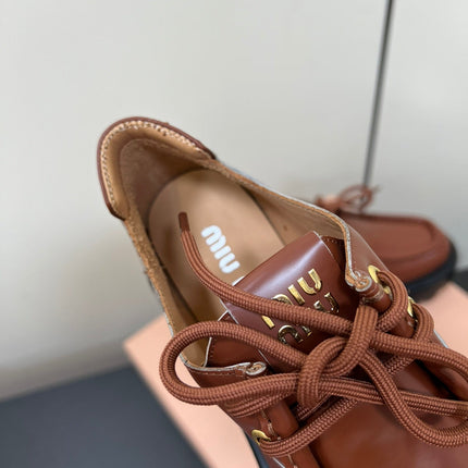 LACE-UP LOAFERS WITH THICK SOLE IN RED BROWN SHINY SHEEPSKIN