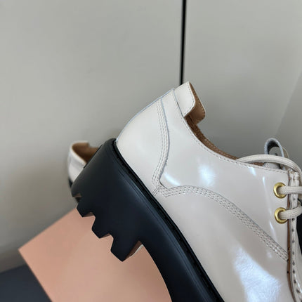 LACE-UP LOAFERS WITH THICK SOLE IN WHITE SHINY SHEEPSKIN