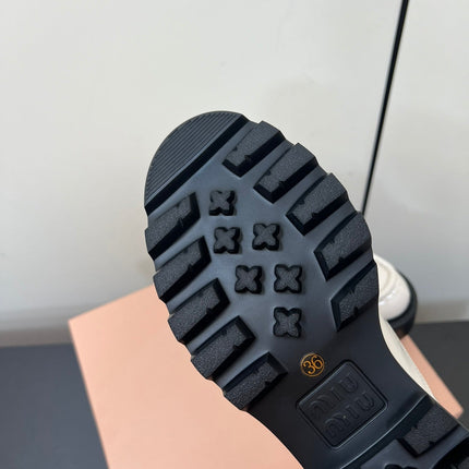 LACE-UP LOAFERS WITH THICK SOLE IN WHITE SHINY SHEEPSKIN