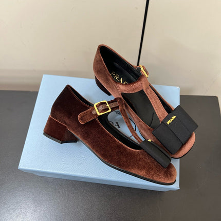 BOW MARY JANE PUMPS WITH T-STRAP IN UMBER BROWN VELVET