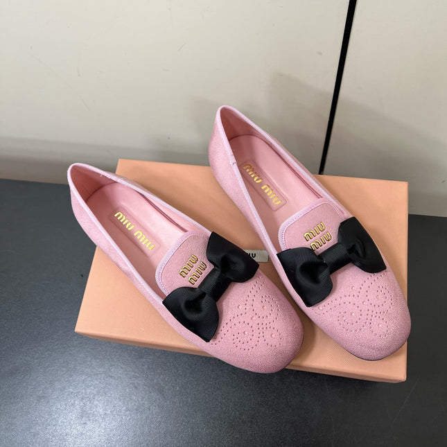 LOAFERS WITH BOW IN PINK SUEDE