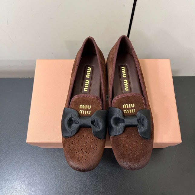 LOAFERS WITH BOW IN CHOCOLATE SUEDE