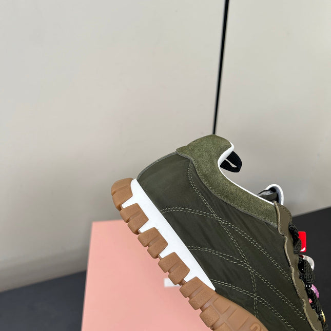 TYRE SNEAKERS IN DARK GREEN TECHNICAL FABRIC AND SUEDE WITH STICKER