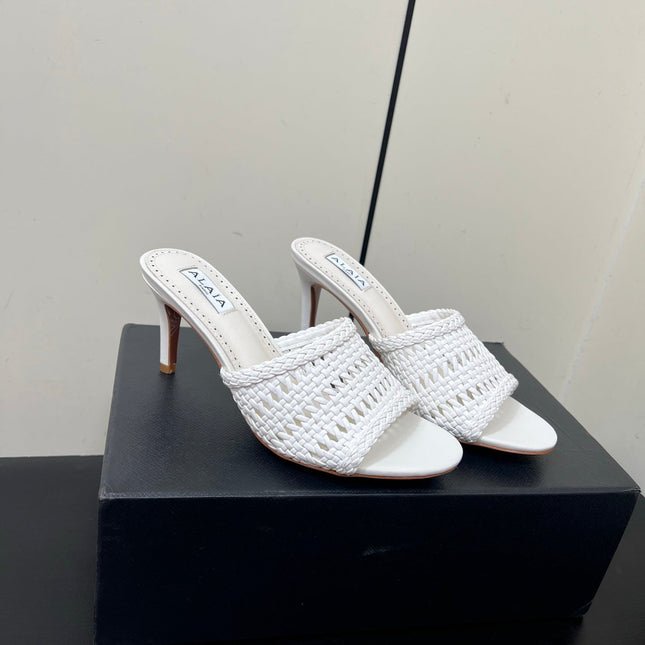 ALAIA HIGH HEEL 25S 70 MM IN WHITE LAMBSKIN WITH WOVEN PATTERN