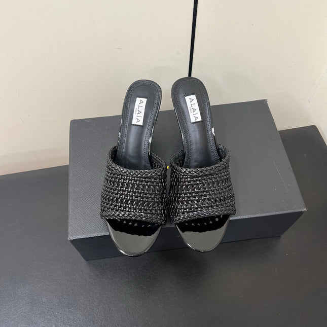 ALAIA HIGH HEEL 25S 70 MM IN BLACK LAMBSKIN WITH WOVEN PATTERN