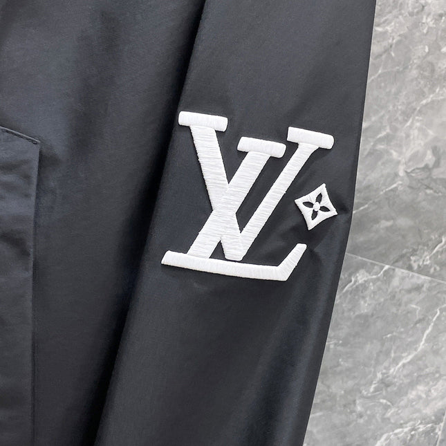 LV BLACK  JACKET 239571