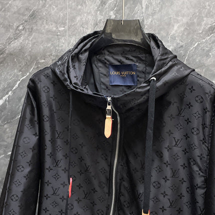 LV BLACK JACKET 239567