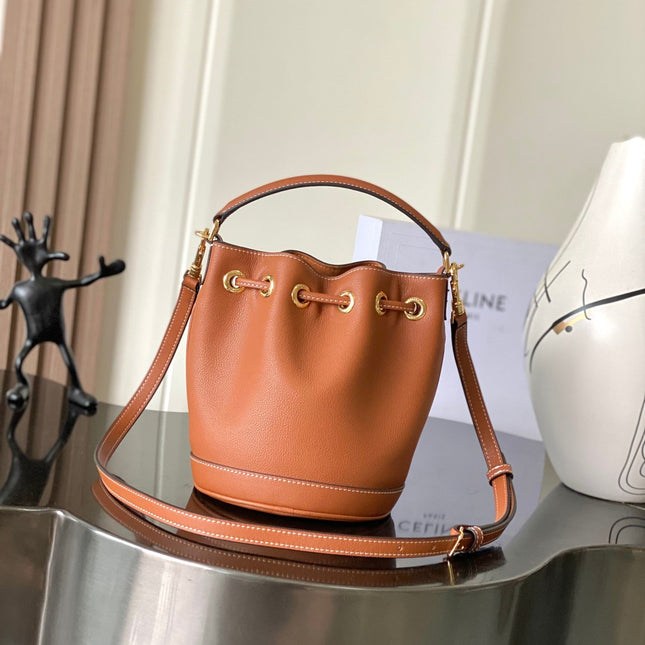 CELINE 25S CLARA BAG 19 IN BURNT ORANGE CALFSKIN GOLD HARDWARE