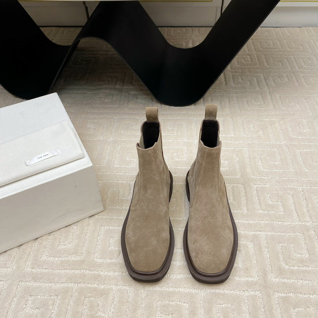 ANKLE BOOTS IN LIGHT BROWN SUEDE