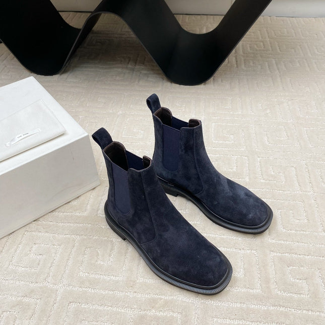 ANKLE BOOTS IN CLASSIC BLUE SUEDE