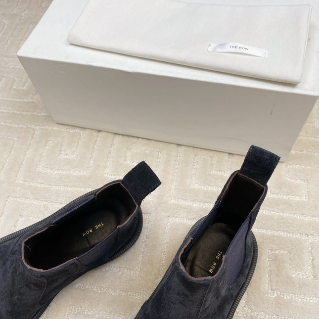 ANKLE BOOTS IN CLASSIC BLUE SUEDE