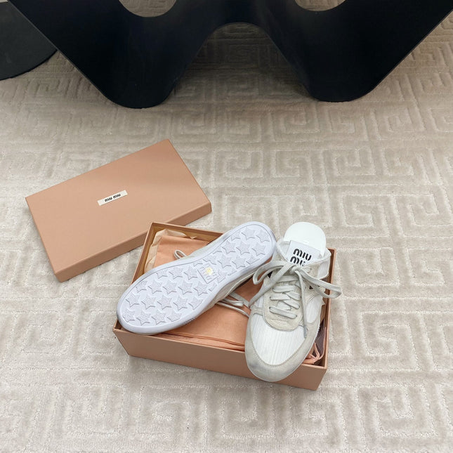 SNEAKER MULES IN WHITE MESH AND BEIGE SUEDE