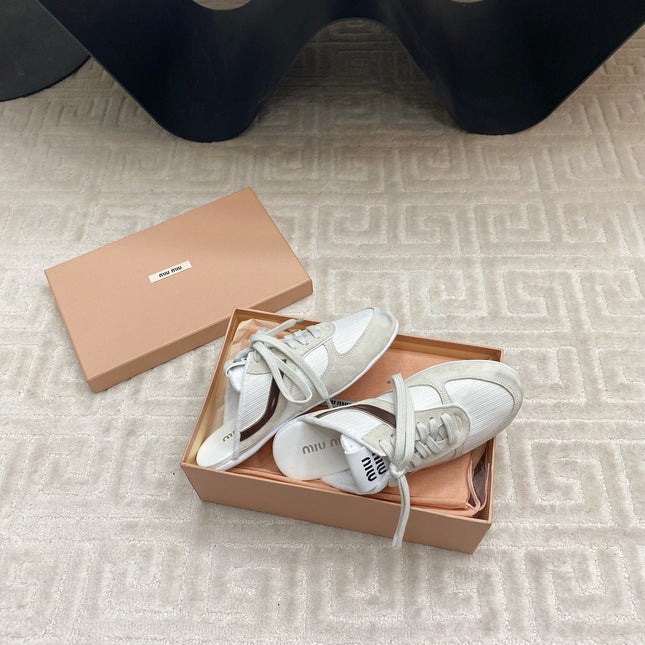 SNEAKER MULES IN WHITE MESH AND BEIGE SUEDE