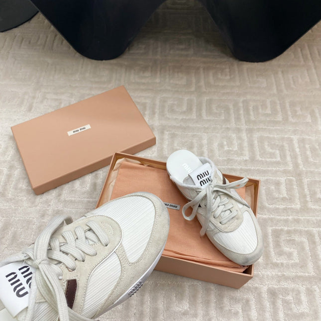SNEAKER MULES IN WHITE MESH AND BEIGE SUEDE