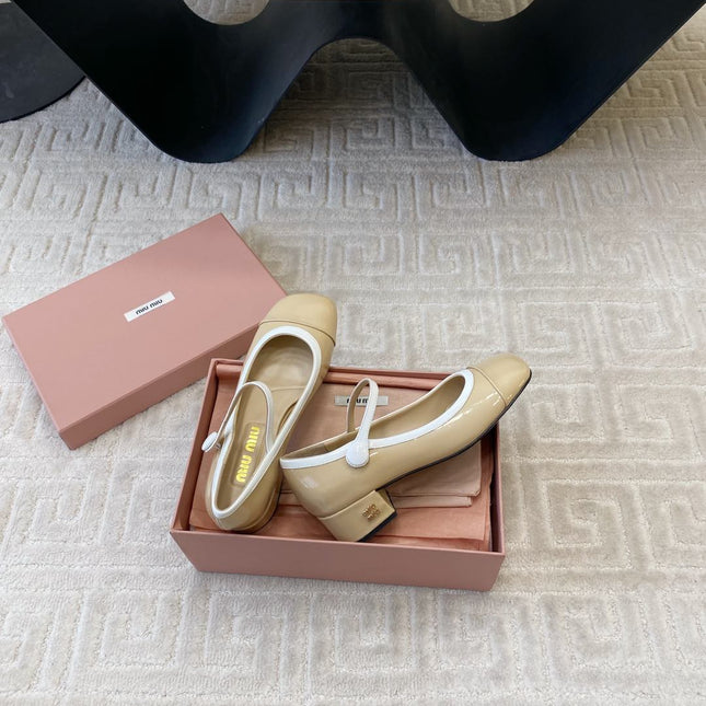 MARY JANE PUMPS IN BEIGE GLOSSY SHEEPSKIN
