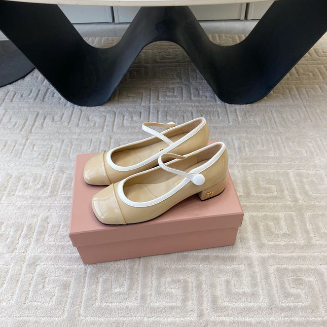 MARY JANE PUMPS IN BEIGE GLOSSY SHEEPSKIN