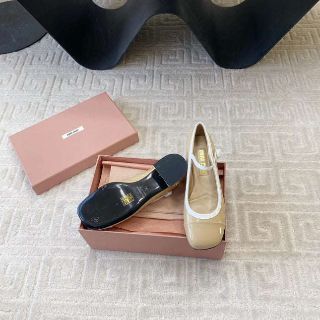 MARY JANE PUMPS IN BEIGE GLOSSY SHEEPSKIN