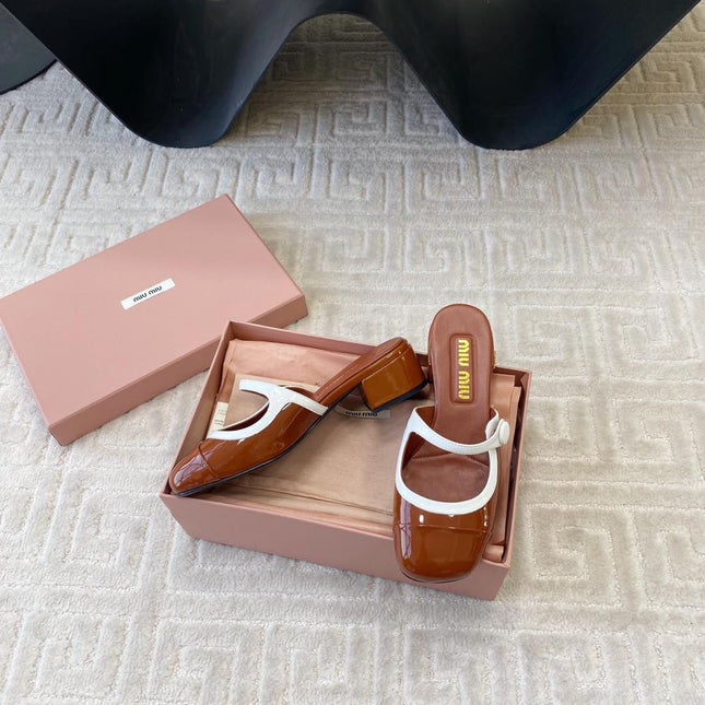 MARY JANE MULE PUMPS IN RED BROWN GLOSSY SHEEPSKIN