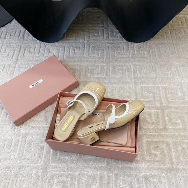 MARY JANE MULE PUMPS IN BEIGE GLOSSY SHEEPSKIN