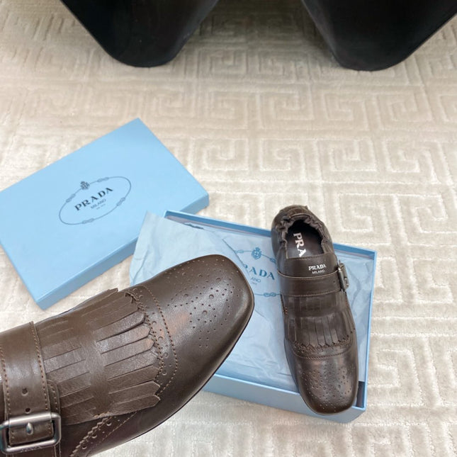 TASSEL LOAFERS IN WALNUT BROWN LAMBSKIN