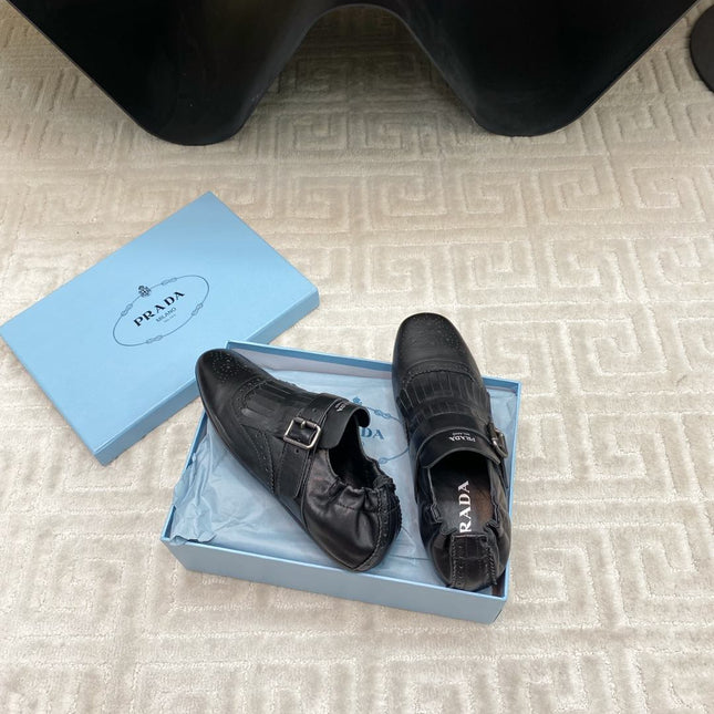 TASSEL LOAFERS IN BLACK LAMBSKIN