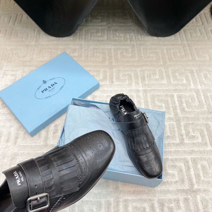 TASSEL LOAFERS IN BLACK LAMBSKIN