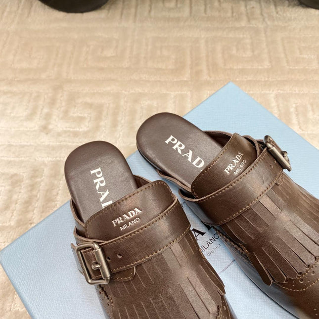 TASSEL MULES IN WALNUT BROWN LAMBSKIN