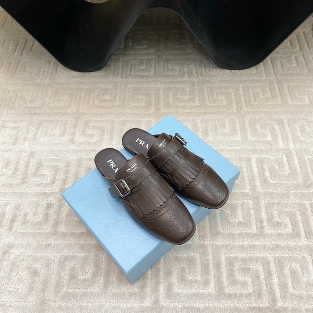 TASSEL MULES IN WALNUT BROWN LAMBSKIN