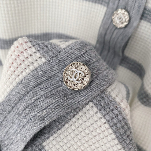 CHANEL 25S CARDIGAN STYLE 138