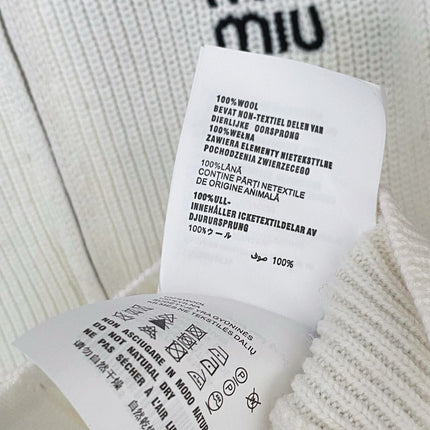 MIUMIU CARDIGAN STYLE 157