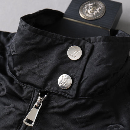 LV JACKET BLACK MONOGRAM 239000
