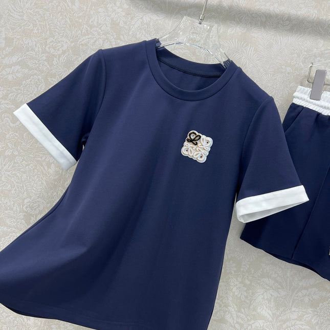 LOEWE SHORT-SLEEVE T-SHIRT AND SHORTS SET 275218