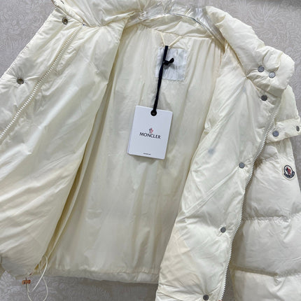 MONCLER 25S JACKET IN WHITE 093