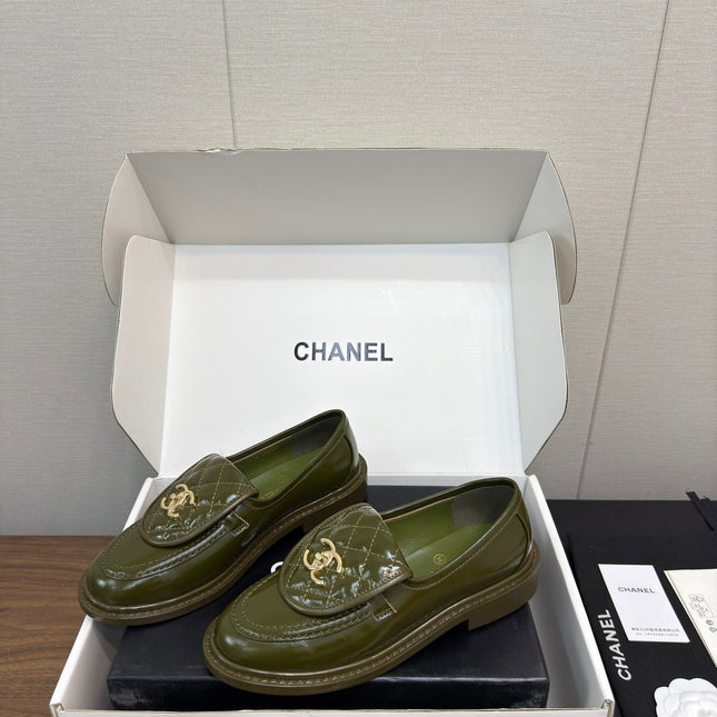 MOCCASIN 2.5 CM IN ARMY GREEN PREMIUM LAMBSKIN