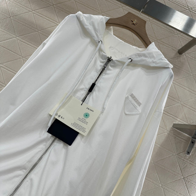 LV HOODED JACKET 272378