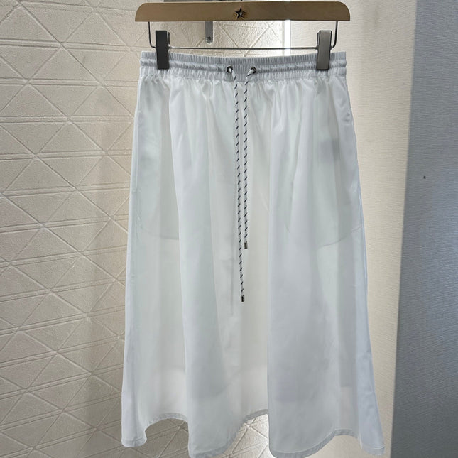 CHANEL SLEEVELESS TOP 272320