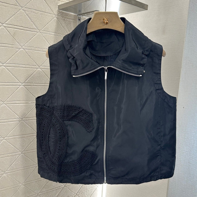 CHANEL SLEEVELESS TOP 272317