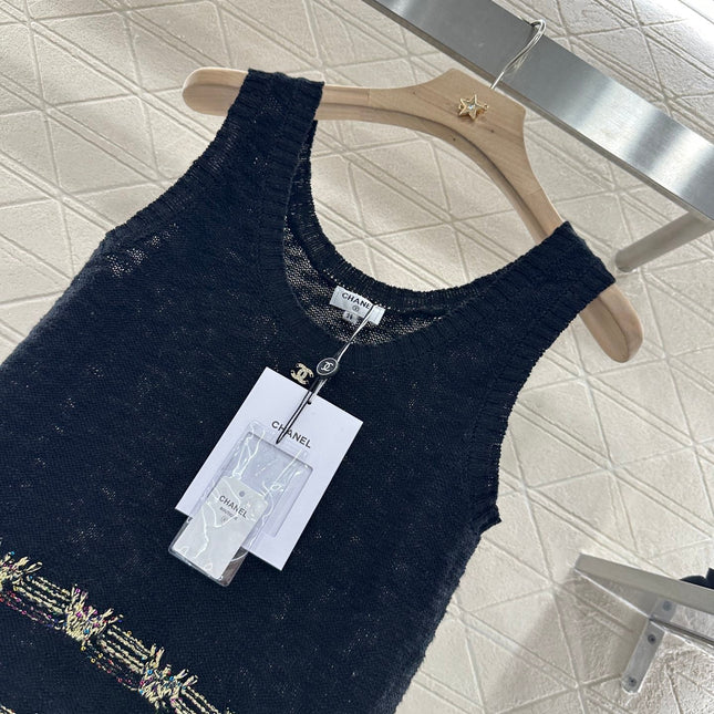 CHANEL SLEEVELESS TOP 272290