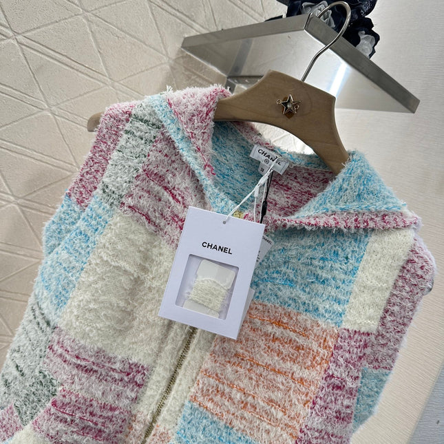 CHANEL SLEEVELESS KNIT HOODIE 276505