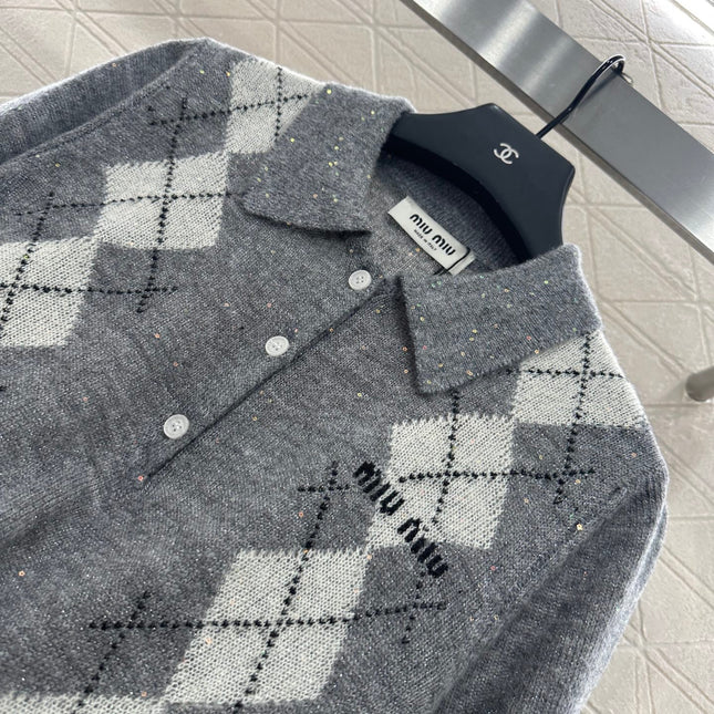 MIUMIU SHORT-SLEEVE KNIT TOP STYLE 23