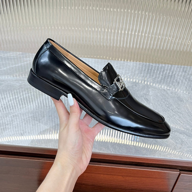 HM SILVER BUCKLE LOAFER BLACK CALFSKIN