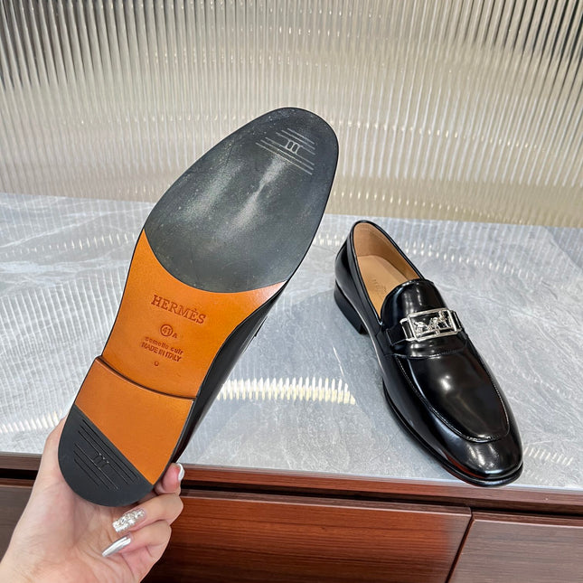 HM SILVER BUCKLE LOAFER BLACK CALFSKIN