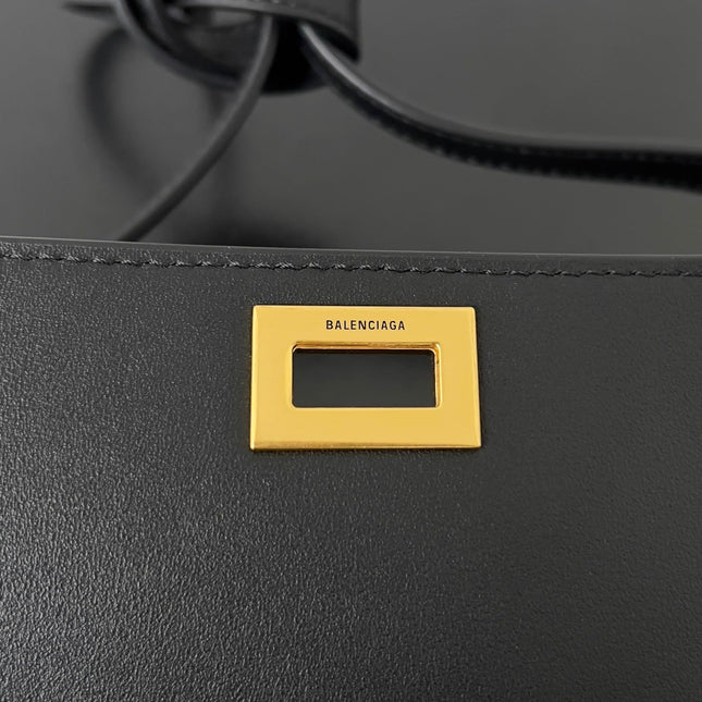 BEL AIR CLUTCH 27 IN BLACK NAPPA LAMBSKIN GOLD HARDWARE