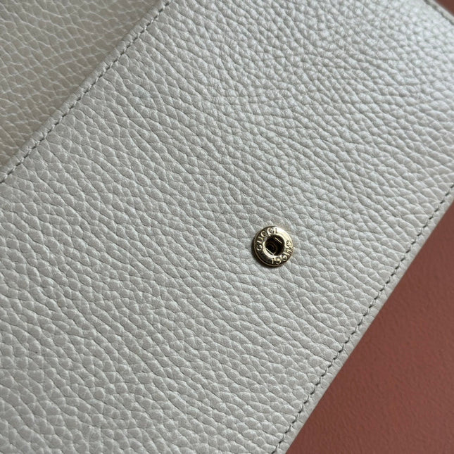 INTERLOCKING WOC 20 IN WHITE GRAINY CALFSKIN GOLD HARDWARE