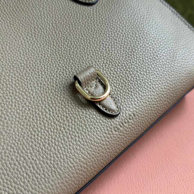 SMALL JACKIE 24 TOTE IN DARK BEIGE LAMBSKIN